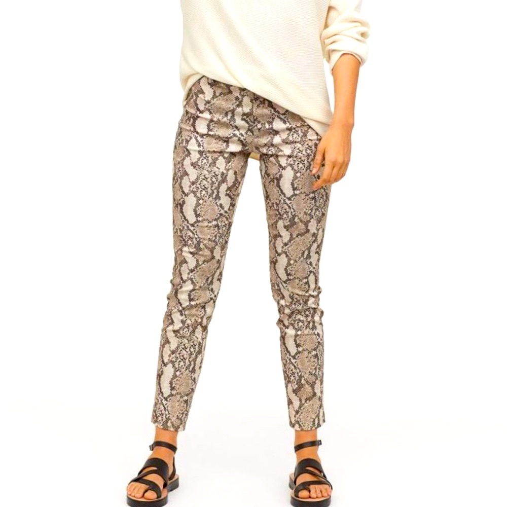 New! HM | snake skin patterned pants